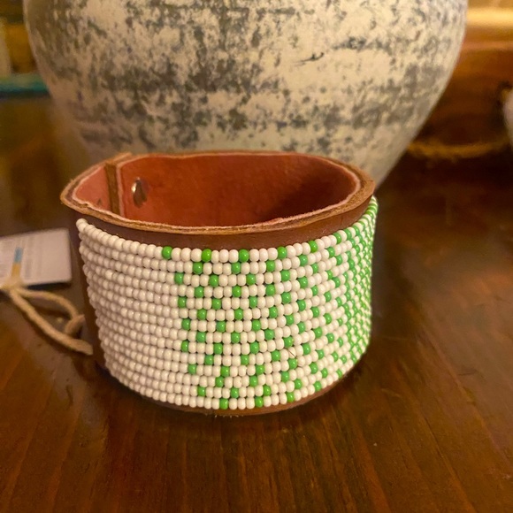 Leather Cuff - Green & White Large Ombré - Picture 4 of 4